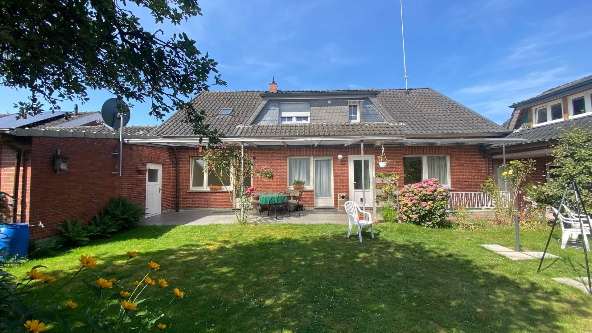 Gepflegte Erdgeschosswohnung mit Garten und Garage in attraktiver Lage von Warendorf