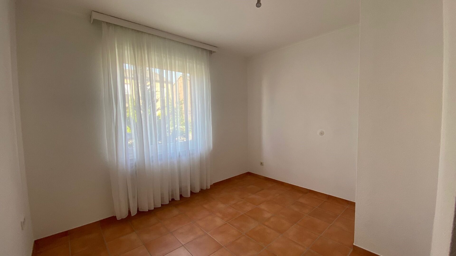 Gepflegte Erdgeschosswohnung mit Garten und Garage in attraktiver Lage von Warendorf